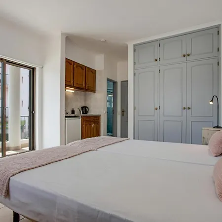 Casa Dos Avos Estudio 2 * Praia Da Luz